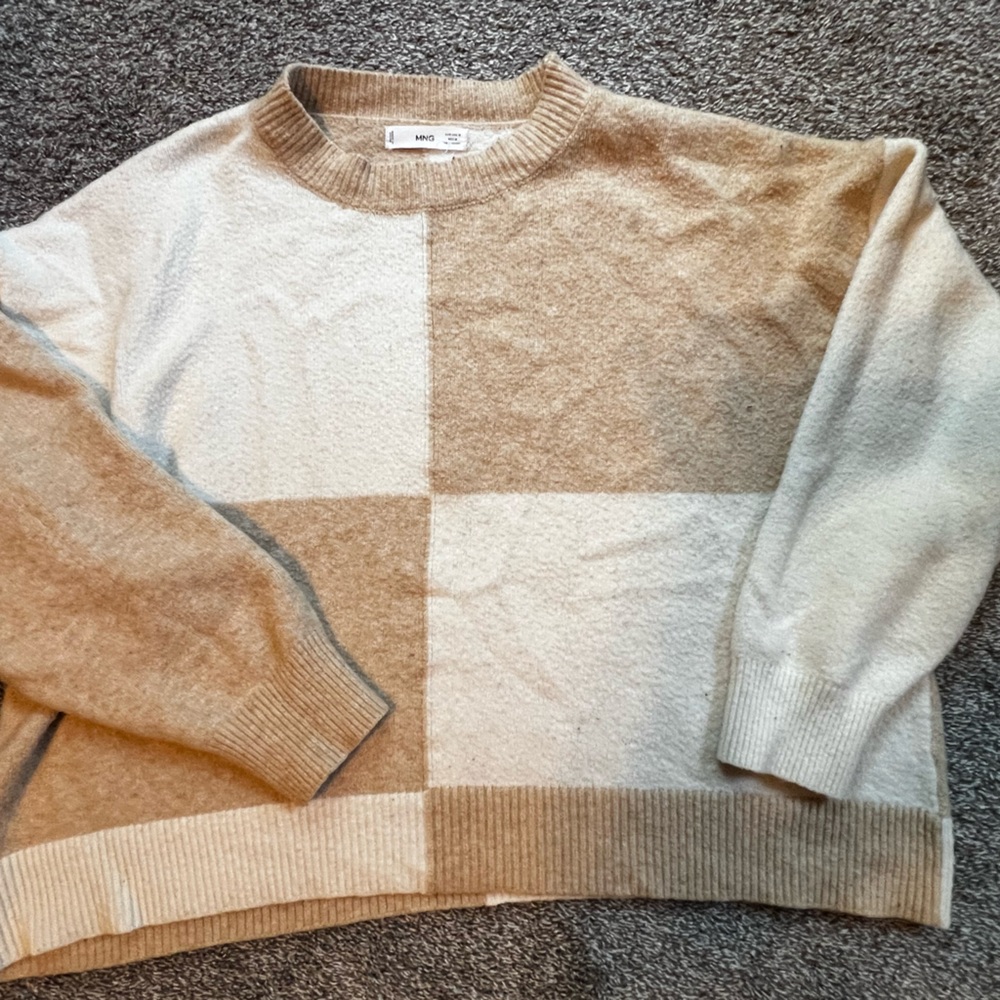 Mango Men's Tan and Cream Crewneck Sweater